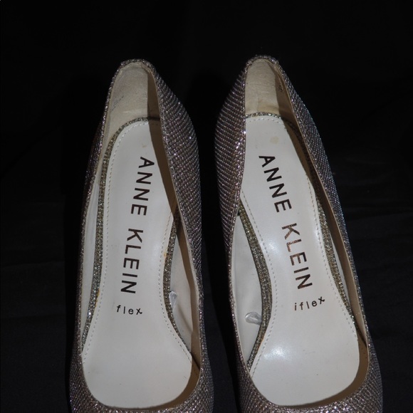 Shoes - Picture 7 of 11